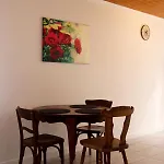Riverhouse شقة